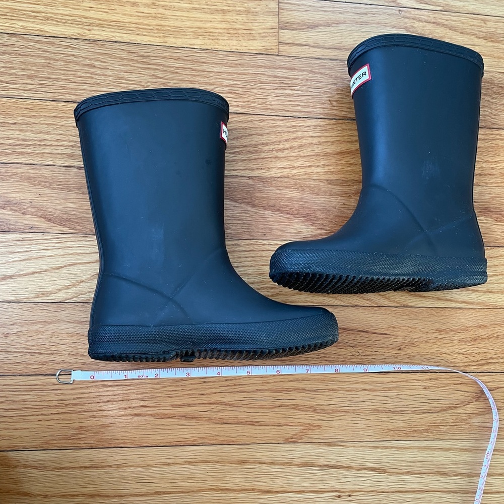 Hunter Boots - Kids First Classic Rain Boot, black, 11